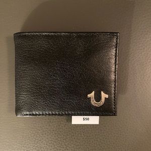 Men’s True Religion Leather Wallet